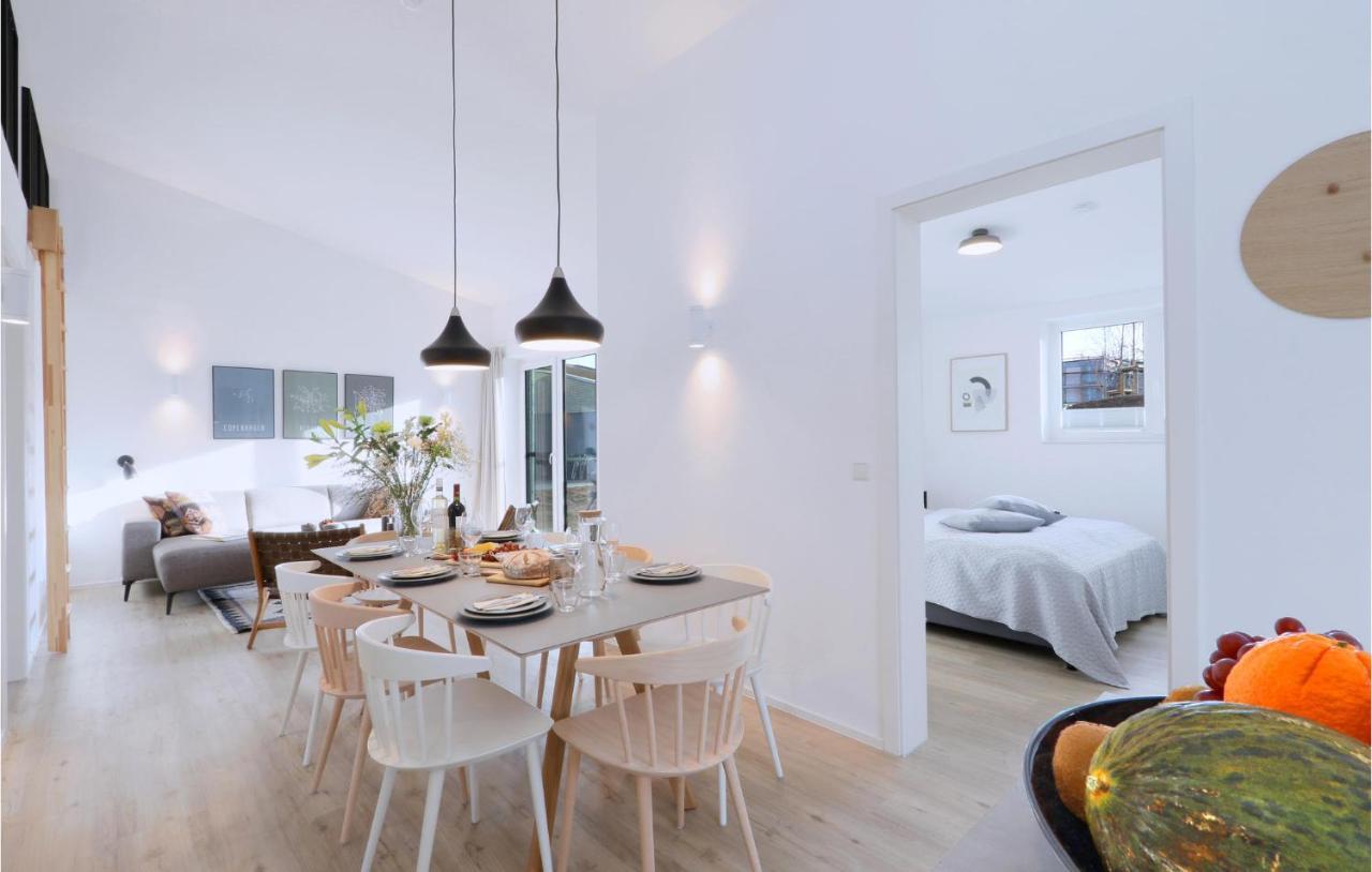Stunning Home In Lembruch-Duemmer See With Wifi Exterior photo
