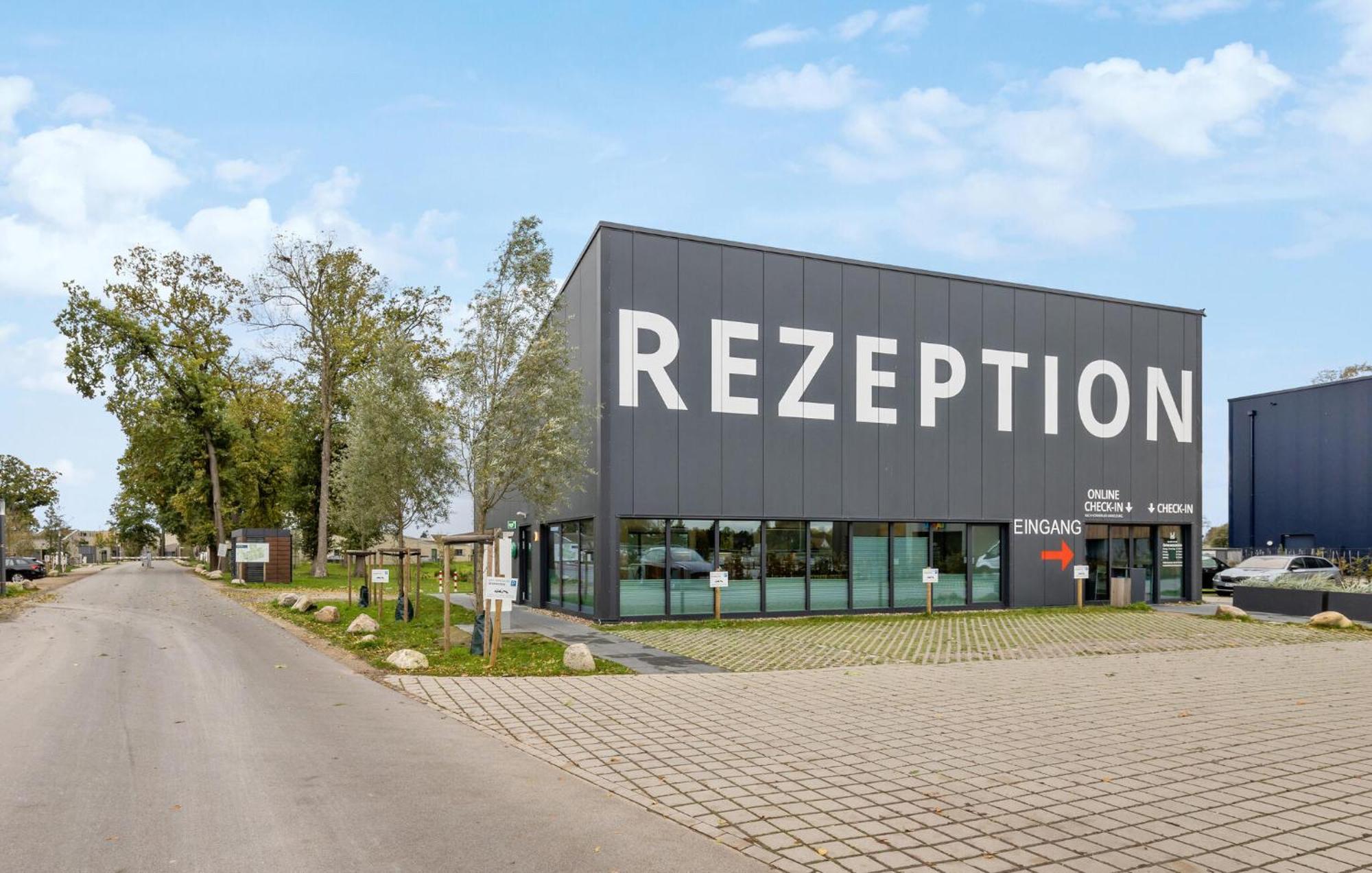 Stunning Home In Lembruch-Duemmer See With Wifi Exterior photo